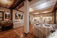 HOTIDAY Room Collection - Le Grazie Hotels in Le Grazie