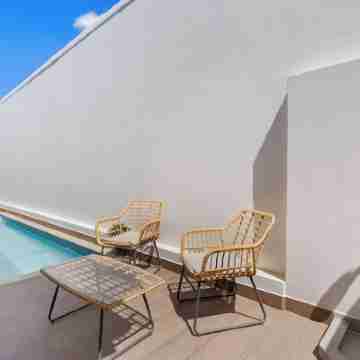 Sophisticated Home with a Chic Design and a Private Terrace with a Plunge Pool Fitness & Recreational Facilities