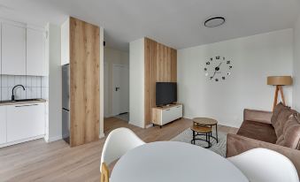 Horizon 122 - Sea View by Grand Apartments