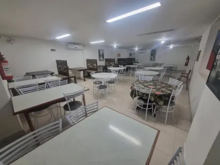 Hotel Kolman Отели в г. Шангри-ла