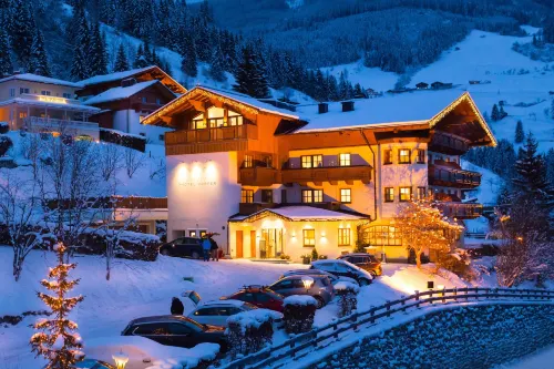 Hotel und Chalet Dorfer