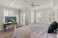 Cozy Townhome with Bunk Room and Golf Cart Access - Charming Coastal Retreat
