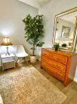 Convenient Access and Relaxing Amenities - Cozy Central Retreat