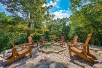 Scenic Mountain Haven - WiFi, Spa-Inspired Retreat