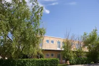 Top Motel Hotels in Istres