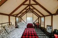 North Shore Camping Company Hotels in Silver Creek Township