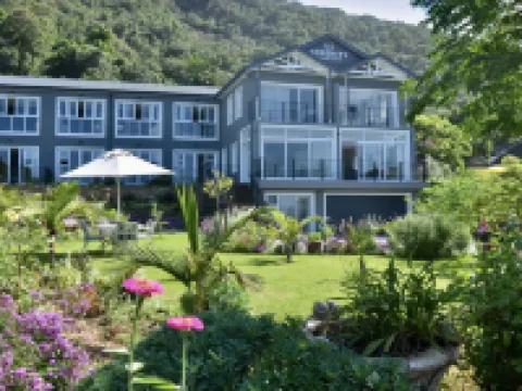 Serenity Ocean Lodge Hoteles en Wilderness