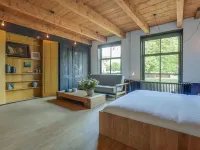 Inn in Ternaard Near Heritage - Beach
