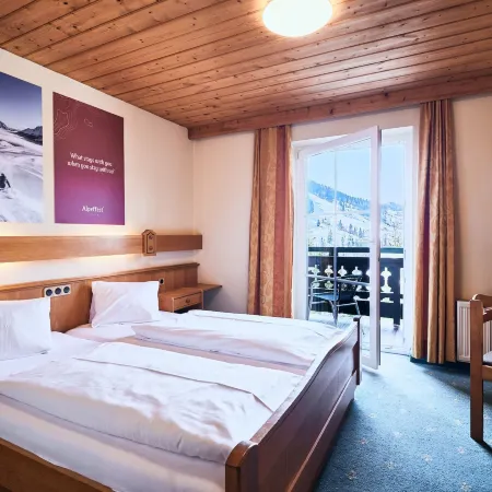 Hotel Kirchboden by Alpeffect Hotels Отели в г. Гемайнде Ваграйн