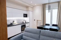 Calvani23 Luxury House