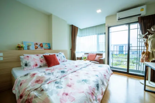 英克瑞斯酒店及公寓
