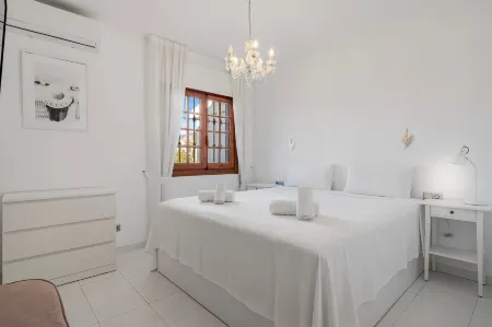 La Campana Apt with Pool by Costarentals - Ref 60 Отели в г. Михас