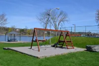 Motel 6 Campbellford, on