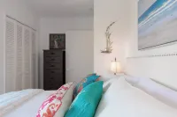 Charming Guest House in Aptos-3 Min Walk to Beach!+EV Charger.