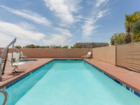 Days Inn by Wyndham Yuma Hotels in Yuma