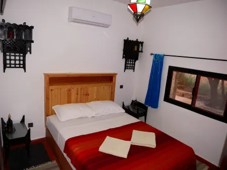 Nice little house with lake view Отели рядом с достопримечательностью «Barrage Bin El Ouidane»