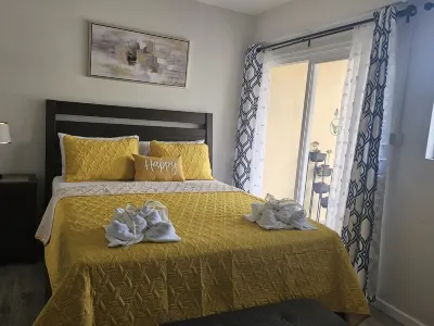 Coastal Apartment- Welcoming Apartment Overlooking Soufriere Town. Hotels in 