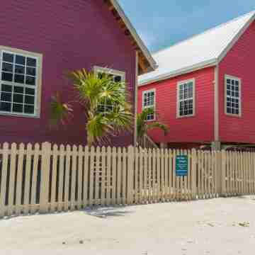 Purple Pearl Cottage with a Pool and Modern Amenities Hotel Exterior