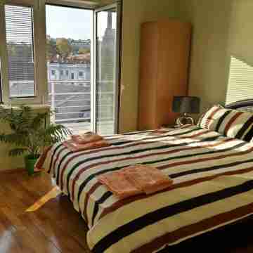 220m² Centre Penthouse Amazing Balcony Great Price Rooms