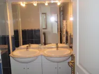 Terrace, pool, air conditioning, sea view, near beach, sleeps 4, Antibes