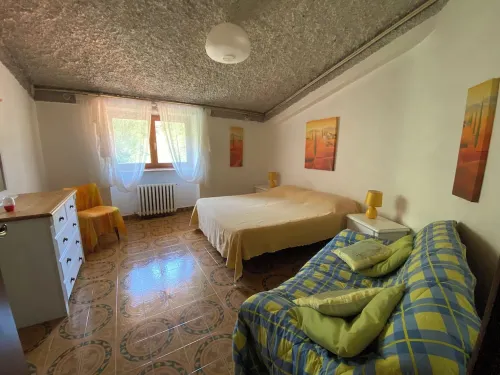 Casa Lautone, the villa surrounded by green hills near Rome