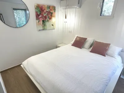 Puutarhatalo Gargano Macchia Liberassa, 10 Minuutin Päässä Mattinatasta Hotel in zona Abbazia della SS. Trinità di Monte Sacro