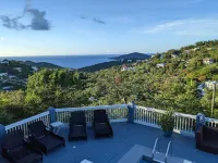 Private cottage, private pool, great views !