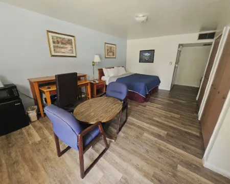 The Budget Inn Express Hotels in Sheridan