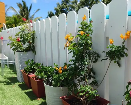 Generator! Private Pool Villa - Sapphire Beach 5min walk & Washer/Dryer WiFi 9 Hoteles en Santo Tomás