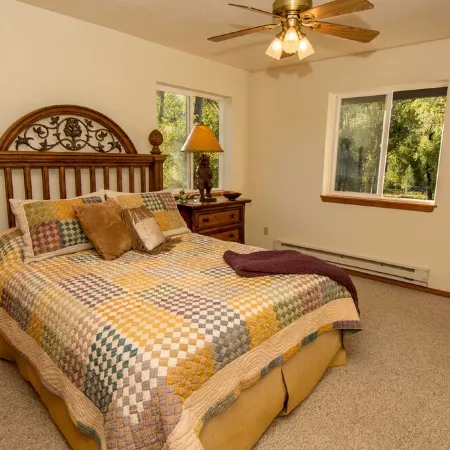 San Juan River-Horse-Vacation Home