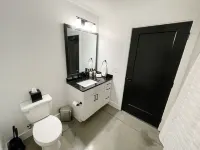 Luxury 1-bedroom apartment w/ pool
