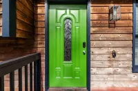 The Blissful Hideaway w/ large backyard, jacuzzi and two connecting decks