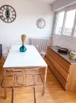 Apartment with Balcony, 4 bedrooms, space & comfort, Centre Gare