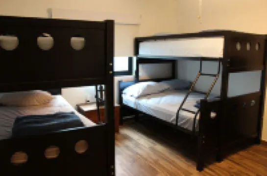 Beautiful House Vista Delfín Beach Front, with Pool