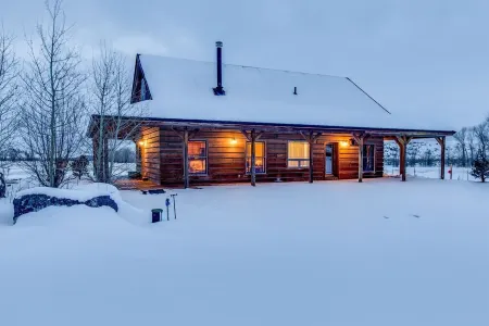 The Tetons for a family vacation retreat! - Yellowstone, Jackson Hole & Targhee