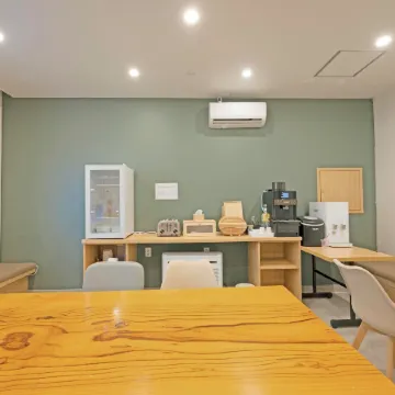 Hotel Leo Changwon Palyong Branch