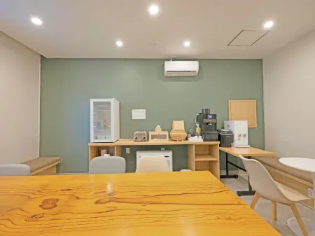 Hotel Leo Changwon Palyong Branch