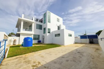 Viento & Marea Luxury Apartment - Private Jacuzzi Hotels near Wilderness