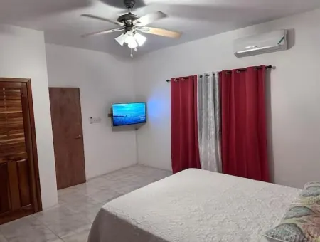 Paradise View Negril - 5 mins from the 7Miles Beach