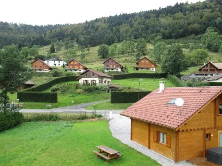 Duplex "La Ferme de Paul" 6 Pers. + baby - Altitude 800 m'at 2 km Ski slopes