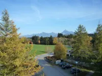 Apartment with mountain-view balcony, lake, garage, sauna, Wi-Fi, ...