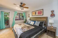 Spectacular Country Club Entire Condo - 2 Bedroom