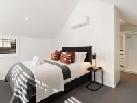 Shamrock Close - close to central Arrowtown Hotels in Arrowtown