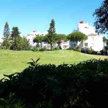 Apartment with AC in Costa Ballena on a golf course 10 minutes from the beach Hotel Exterior