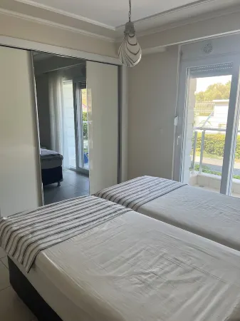 Side, 3-room apartment with pool area (in&out balcony, long stays welcome Отели рядом с достопримечательностью «Храм Аполлона»