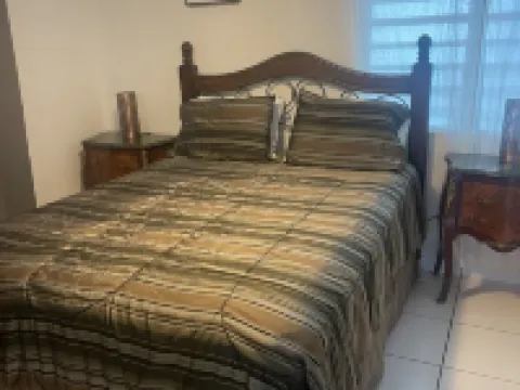 Fresh and beautiful residence in Levittown, TB Hotels in Levittown