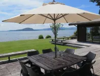 Waikuta Lakeside Lodge on Lake Rotorua Hotels in Ngongotaha