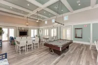 Turtles Nest - Corner Penthouse with Gorgeous Sunsets and Lake View