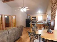 Mountain Paradise 2 Hotels in Otero County