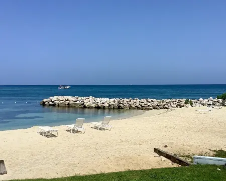 Heaven-Can-Wait @ Point Village